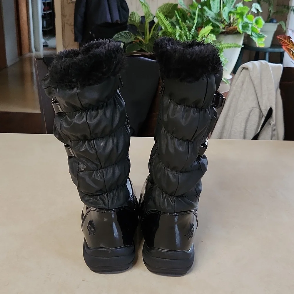 New Totes Girls Black Two-Buckle Waterproof Insulated Winter Snow Boots Size 1